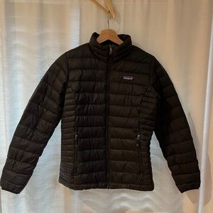 PATAGONIA: Black Lightweight Nano Puff Coat